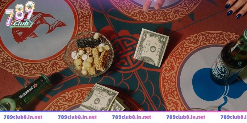 Kết quả ba viên xúc xắc hiển thị rõ trên màn hình bầu cua 